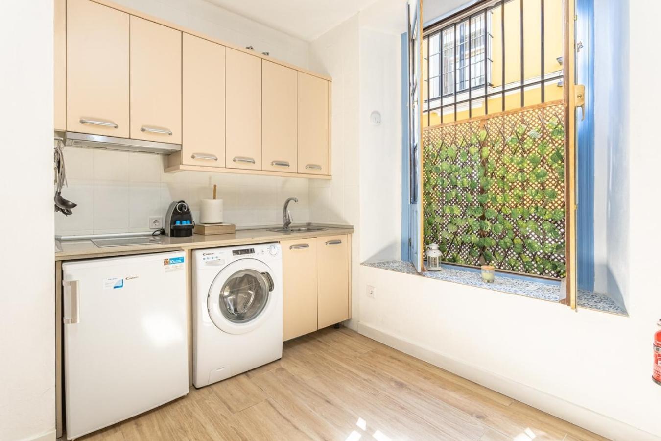 Sagunto Apartament Sewilla